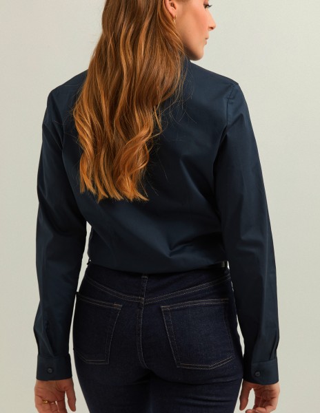 Camisa azul marino