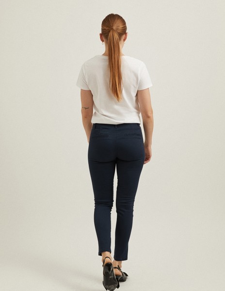 Pantalón azul marino