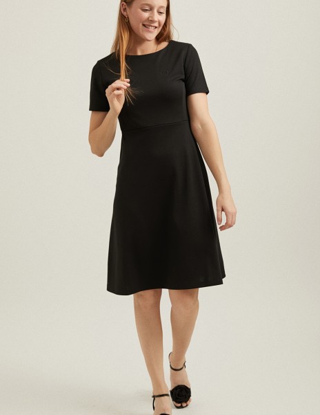 Vestido midi negro